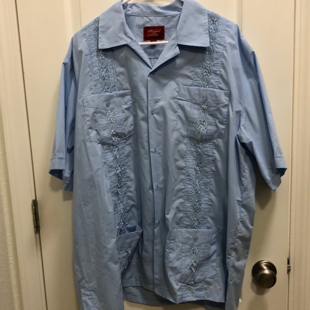 Maximos Button-Down with Embroidery
